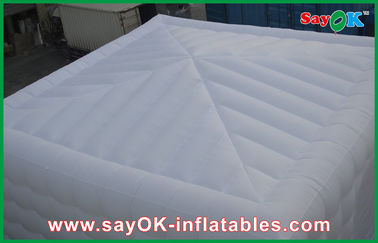 La tenda gonfiabile dell'aria ha personalizzato il grande bianco va tenda gonfiabile Cuve di aria aperta con la porta