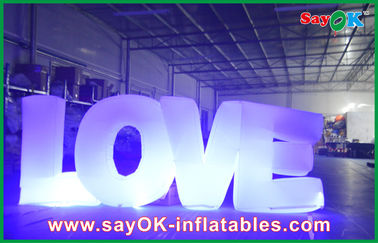 Amore che accende il panno all'aperto del nylon delle decorazioni di Inflatables dell'iarda