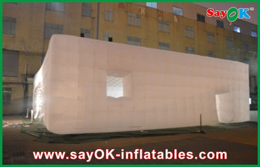 L'OEM gonfiabile del night-club ha condotto la tenda gonfiabile gigante dell'aria del cubo per le fiere, 14 x 14m