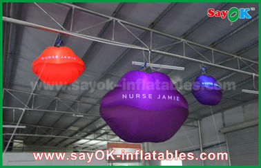 Luce gonfiabile del labbro di forma rossa di nylon LED della bocca per la decorazione 1.5m del tetto impermeabile