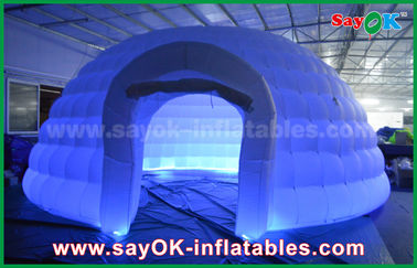 Tenda commerciale di evento del night-club della tenda gonfiabile rotonda bianca gonfiabile della cupola per il partito/fiera commerciale