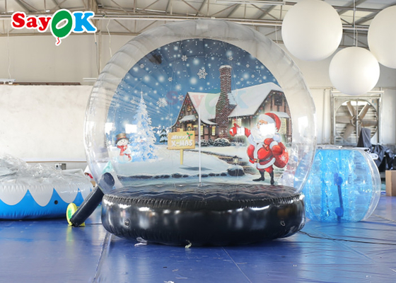 Cabina fotografica della palla del globo trasparente del globo di neve gonfiabile gigante di dimensione umana di Natale