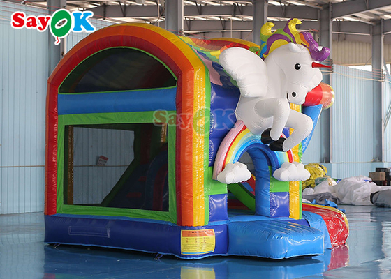Castello di salto gonfiabile Unicorn Bouncy Castle With Slide dei bambini dell'arcobaleno