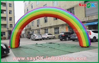Arco gonfiabile Beautiflu della corsa e panno durevole di Oxford o arco gonfiabile dell'arcobaleno del PVC con il ventilatore del CE/UL