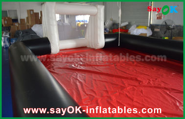 grado commerciale bianco del PVC di 0.55mm/del nero su ordinazione Inflatables campo di calcio gonfiabile
