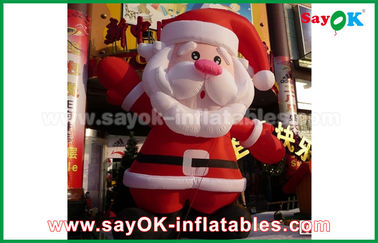 Vari il Babbo Natale personaggi dei cartoni animati gonfiabili di Customzied per il Natale