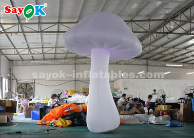 Panno di nylon un fungo gonfiabile bianco dei 3 tester per la decorazione della fase