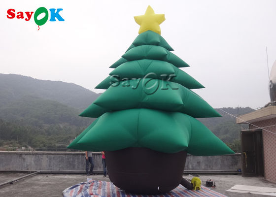 albero di Natale verde delle decorazioni gonfiabili di festa di 5m con gli ornamenti