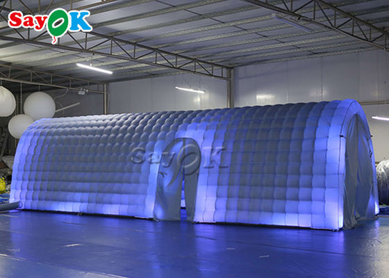 Tenda gonfiabile su misura in tessuto di Oxford bianca per feste Tenda gonfiabile a galleria con led