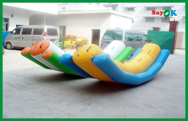 Grandi divertenti giocattoli d'acqua gonfiabili giocattoli d'acqua gonfiabili Iceberg Seesaw Rocker giocattoli gonfiabili piscina per divertimento
