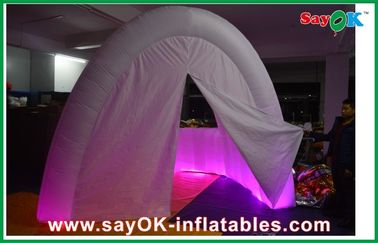 La tenda gonfiabile all'aperto di manifestazione panno di Oxford/del PVC LED, ha personalizzato la contro tenda gonfiabile del lavoro del LED Antivari