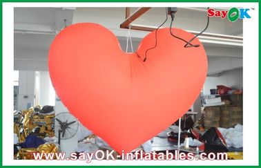 La decorazione principale gonfiabile rossa di illuminazione del cuore di evento/ha condotto la decorazione gonfiabile