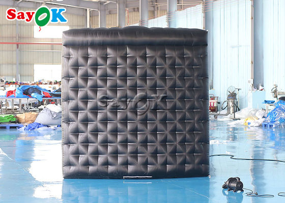 Porte curve gonfiabili nere gonfiabili della cabina della foto della tenda 2.4mH 7.87FT del partito doppie con la tenda