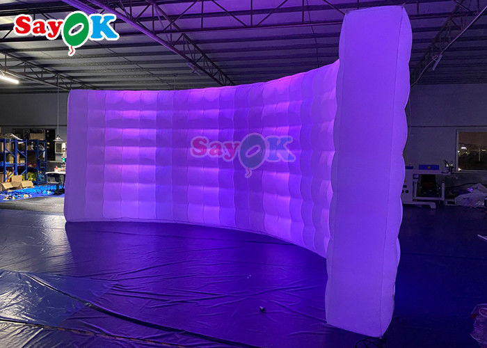 Parete curvo multi colore sfondo gonfiabile Parete con strisce LED Photo Booth Parete in vendita