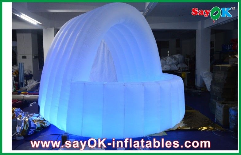 Tenda gonfiabile personalizzata Tenda gonfiabile all' esterno Tenda espositiva a LED, Bar LED personalizzata Tenda da lavoro gonfiabile