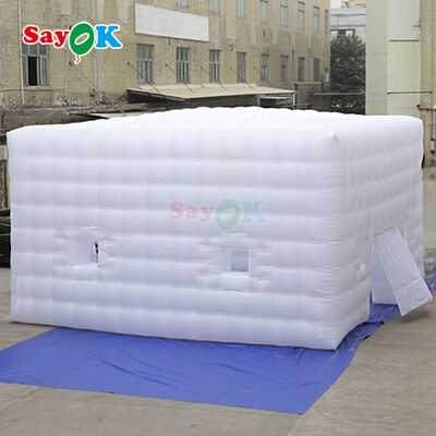 Tenda gonfiabile a cubo 8m x 8m con illuminazione a LED e tessuto Oxford resistente per eventi all'aperto