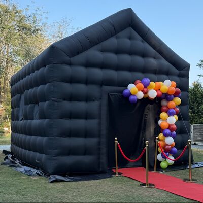Tenda gonfiabile portatile per discoteca con tessuto Oxford impermeabile, illuminazione a LED personalizzabile e montaggio rapido per eventi all'aperto